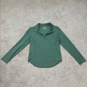Women's Green 3/4 Sleeve Golf Top